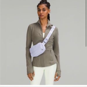 NWT Lululemon Everywhere Belt Bag Blue Pastel 1L